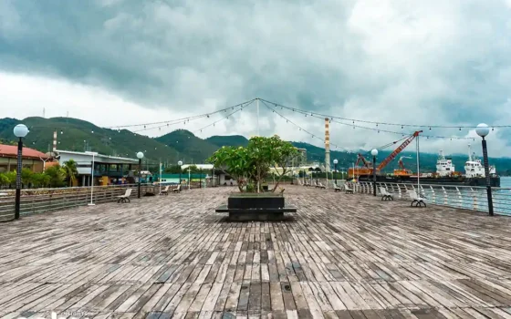 stunning view of City of Naga Boardwalk