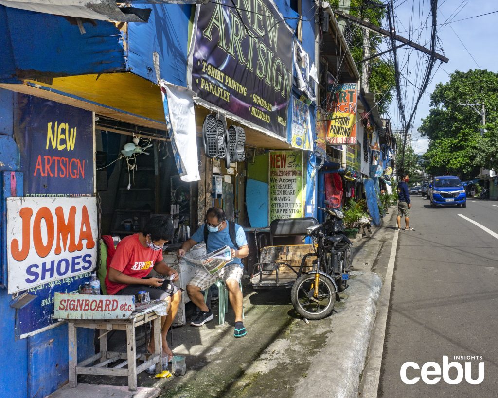 Junquera, a strip for the repair business in Cebu Cityr