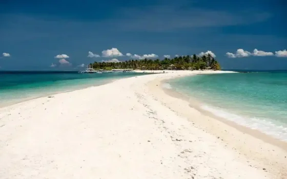 picture-perfect view of sandbars in Cebu
