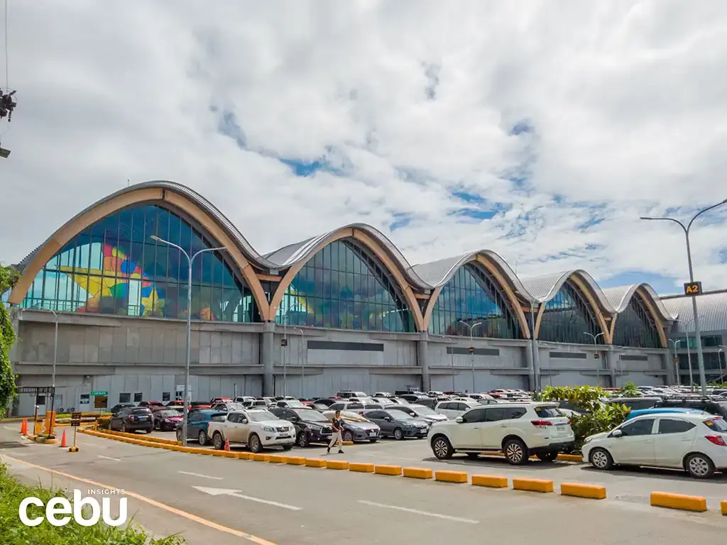 Wide shot of the MCIA, Asia's best airport