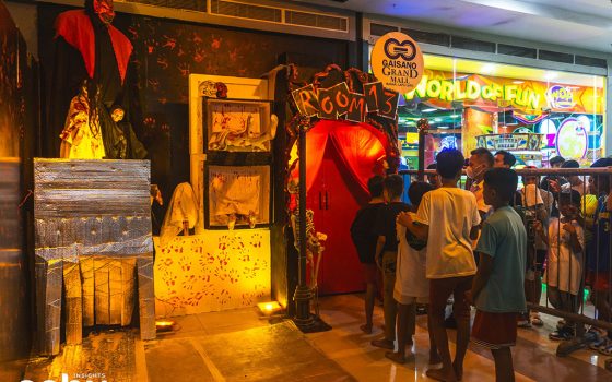 The Room 13 horror booth at Gaisano Mactan quickly gained traction when it opened, with students waiting in line for hours to get inside.